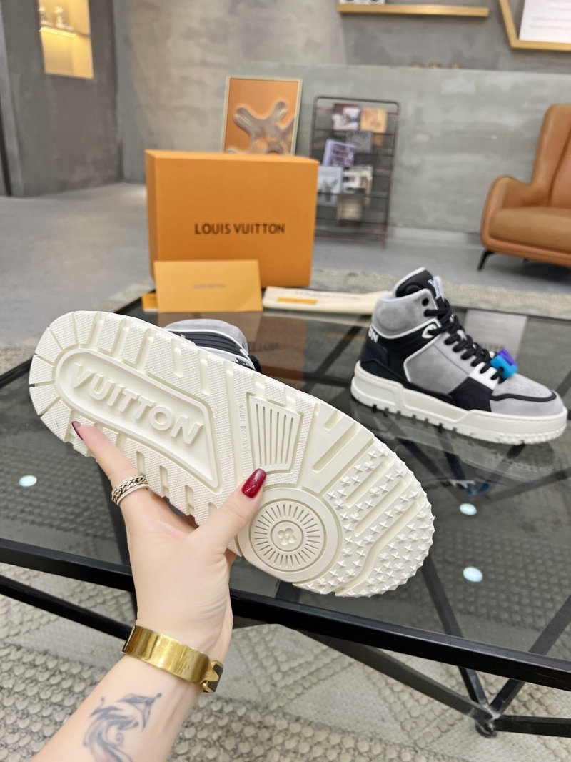 Louis Vuitton Sneakers